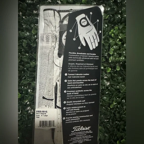 TITLEIST MEN'S PLAYERS FLEX RIGHT HAND LEATHER GOLF GLOVE - Picture 6 of 13